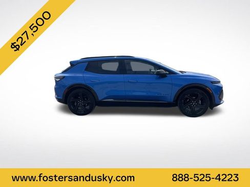 Used 2024 Chevrolet Equinox EV RS w/ LPO, Trailering Package FWD image 5