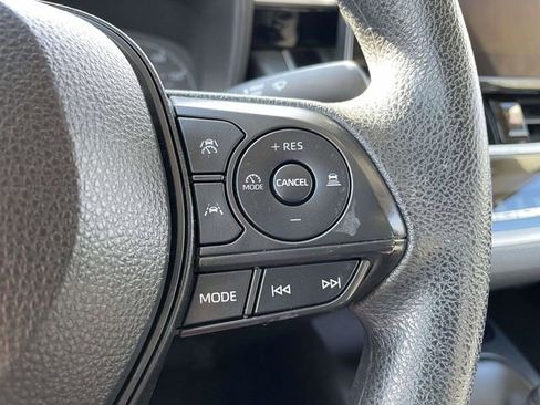 Used 2023 Toyota Corolla LE image 25