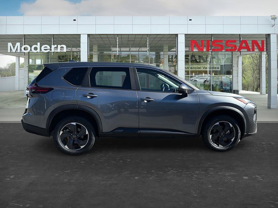 Certified 2025 Nissan Rogue SV AWD/4WD image 6