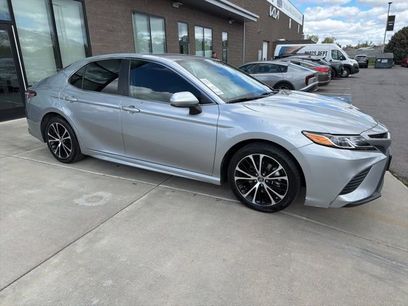 Used 2019 Toyota Camry SE