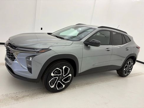 New 2026 Chevrolet Trax RS FWD image 14