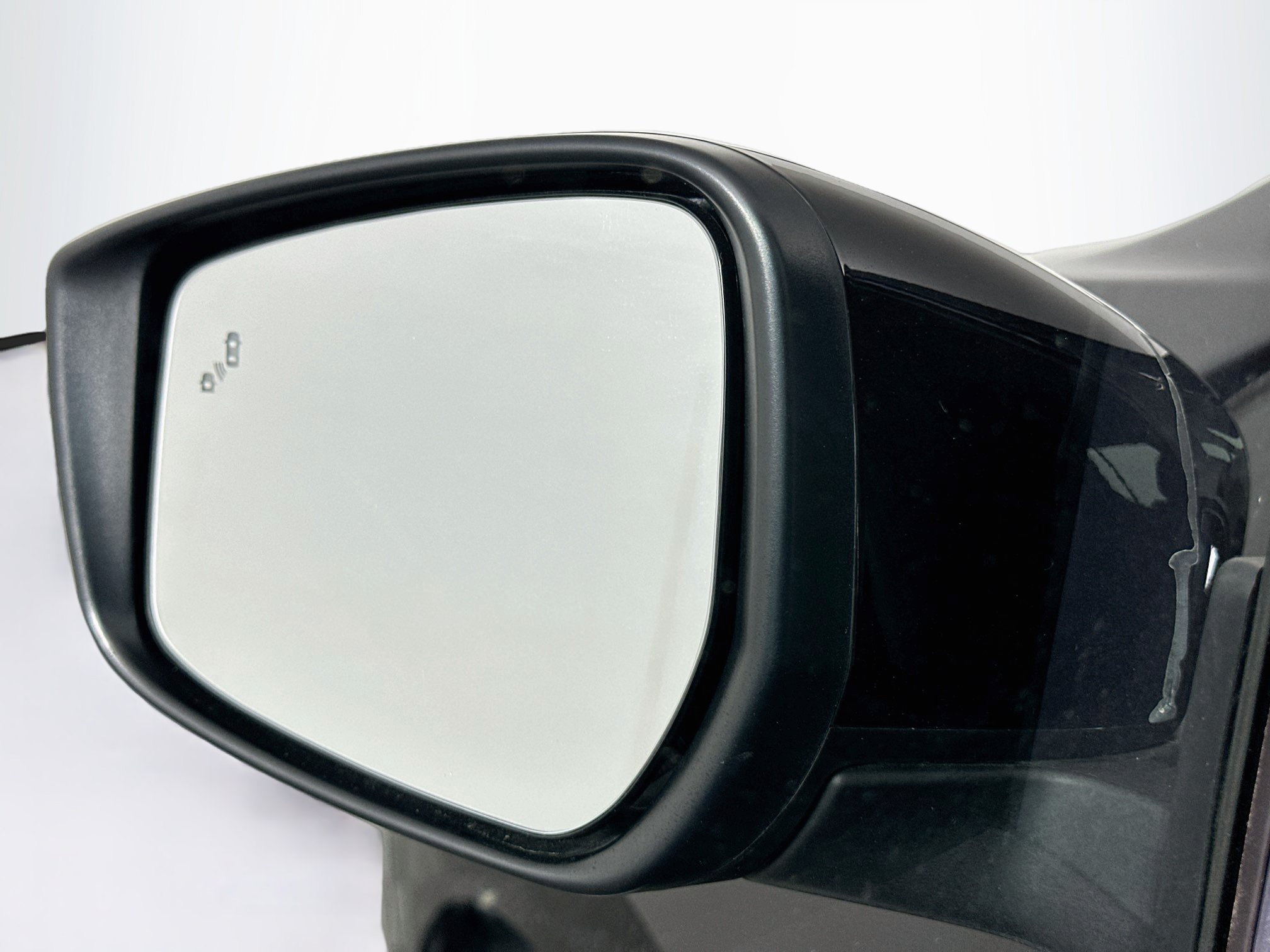 Used 2025 Nissan Leaf S FWD image 16