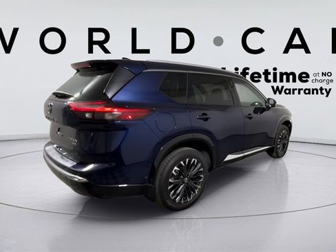 Used 2024 Nissan Rogue Platinum w/ Platinum Premium Package image 14