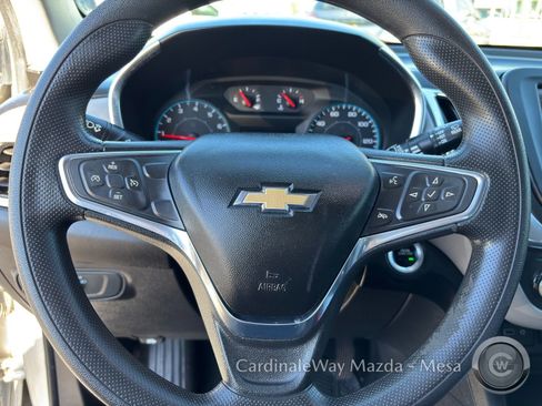 Used 2019 Chevrolet Equinox LS image 27