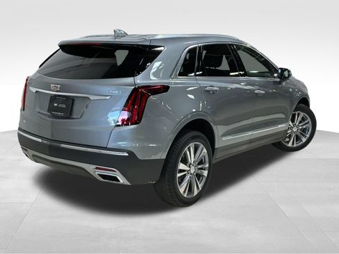 Used 2024 Cadillac XT5 Premium Luxury w/ Technology Package AWD/4WD image 5