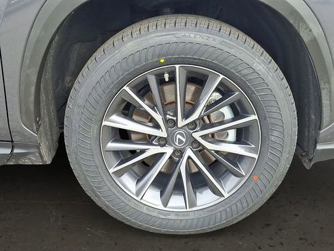 Used 2022 Lexus NX 250 FWD image 9