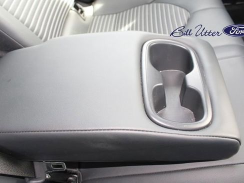 Used 2024 Toyota Camry SE w/ Convenience Package image 12