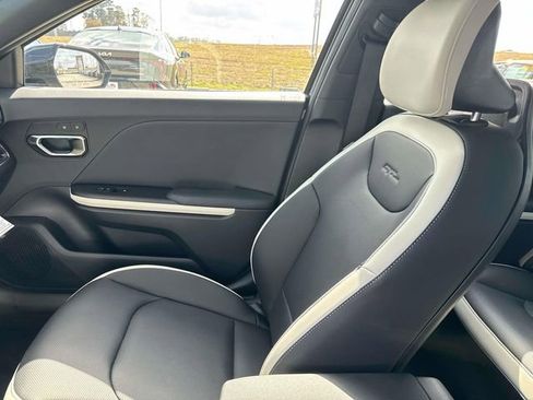 New 2025 Kia K4 GT-Line w/ GT-Line Premium Package image 18