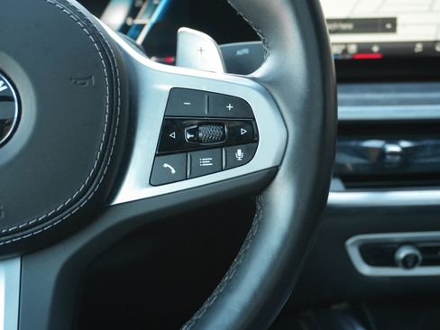 Certified 2024 BMW X6 xDrive40i w/ Premium Package image 19