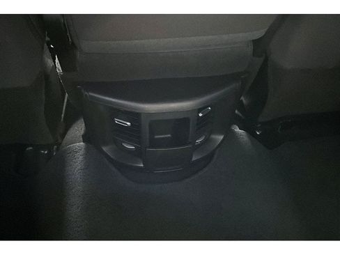 Used 2025 RAM 2500 Big Horn AWD/4WD image 10