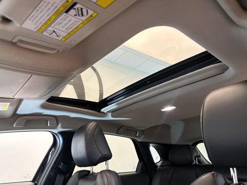 Used 2023 MAZDA CX-30 AWD 2.5 S w/ Premium Package image 8