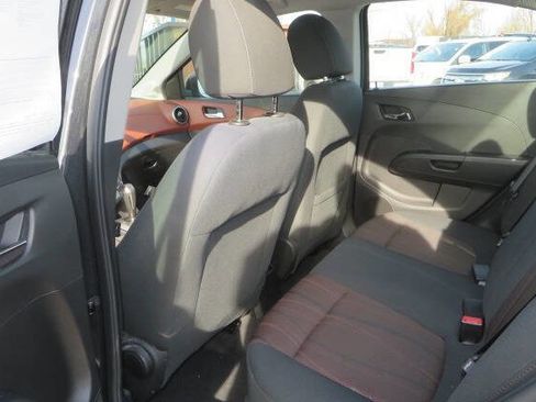Used 2016 Chevrolet Sonic LT image 25