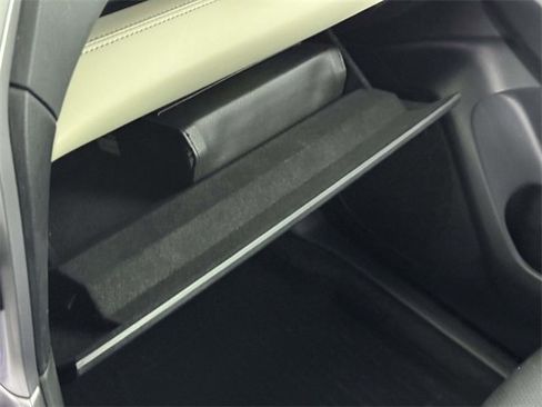 Used 2021 Subaru Ascent Limited image 31