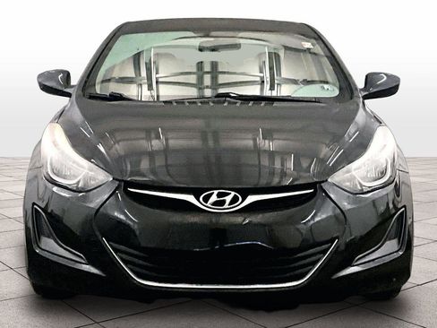 Used 2016 Hyundai Elantra SE image 4