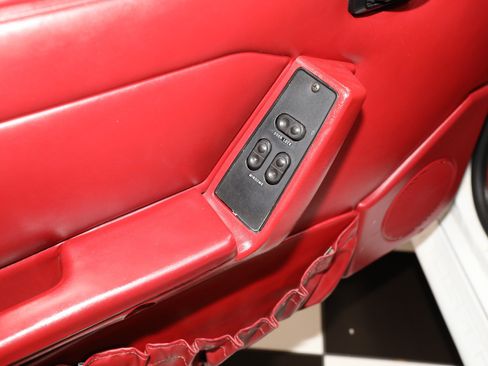 Used 1992 Ford Mustang GT RWD image 47