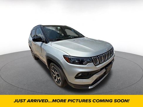 Used 2025 Jeep Compass Limited AWD/4WD image 1