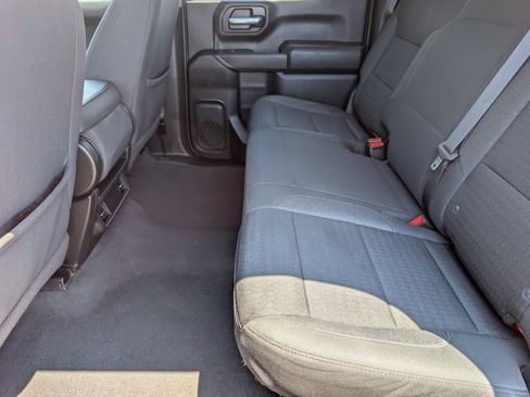 Used 2022 Chevrolet Silverado 1500 Custom RWD image 16