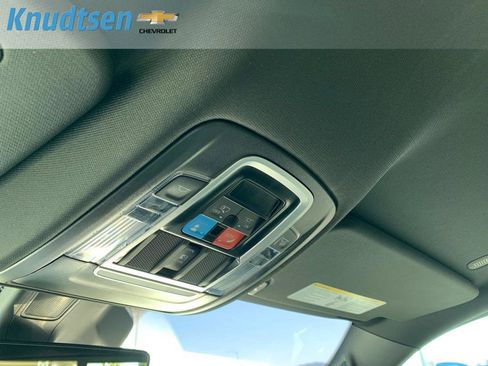 Used 2025 RAM 1500 Laramie image 26