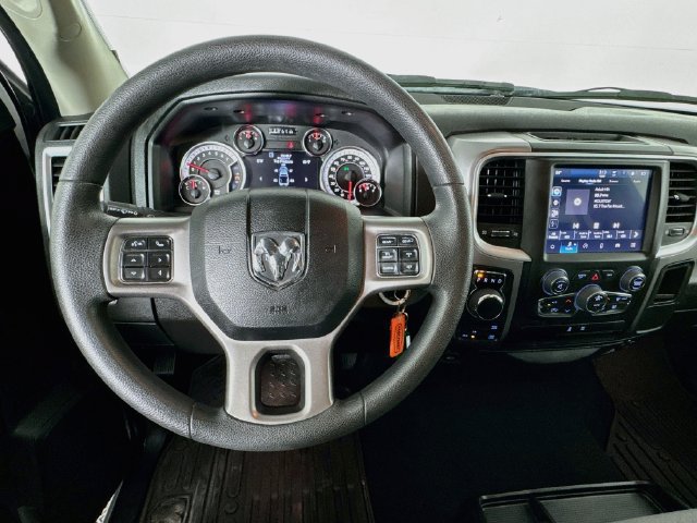 Used 2023 RAM 1500 Classic SLT w/ Electronics Group AWD/4WD image 10