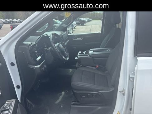 Used 2023 Chevrolet Silverado 1500 LT AWD/4WD image 12