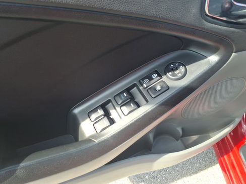 Used 2016 Kia Forte LX w/ LX Popular Plus Package image 15