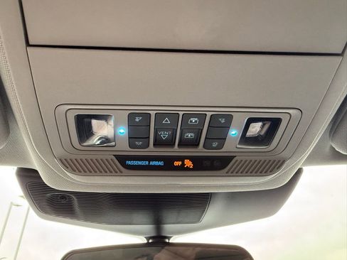 Used 2023 Ford Explorer XLT w/ Equipment Group 202A image 17