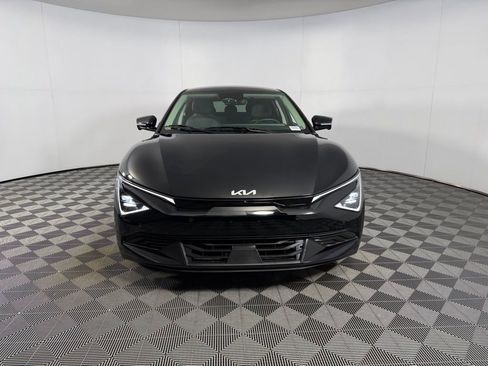 Used 2025 Kia EV6 Light w/ Light LR Technology Package image 5