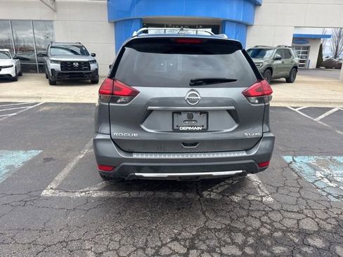 Used 2017 Nissan Rogue SL w/ SL Premium Package image 6