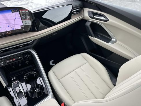 New 2025 Audi Q5 Premium image 31