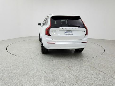 New 2026 Volvo XC90 B5 Plus w/ Protection Package image 6