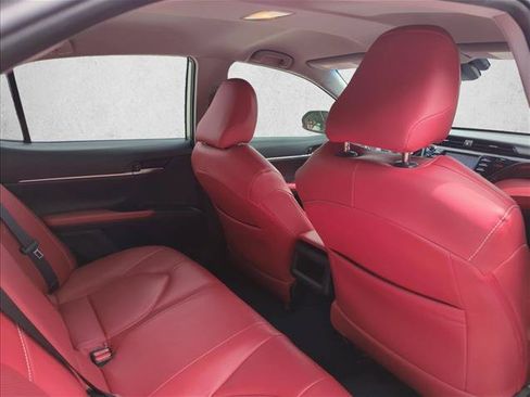 Used 2019 Toyota Camry LE FWD image 20