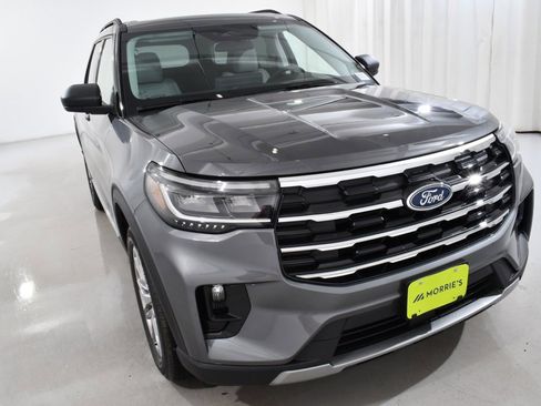 New 2025 Ford Explorer Active w/ Active Comfort Package image 4