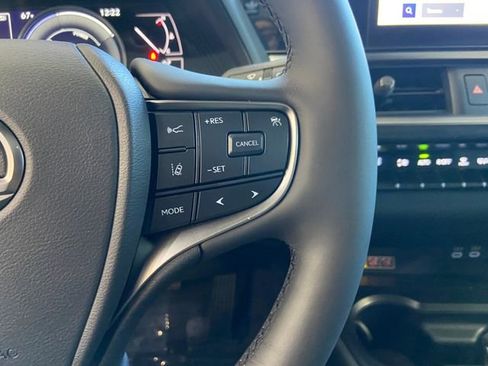 Certified 2024 Lexus UX 250h 250h Premium image 16