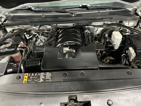 Used 2018 GMC Sierra 1500 Elevation 4x4 image 11