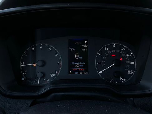 Used 2025 Toyota Corolla LE image 33