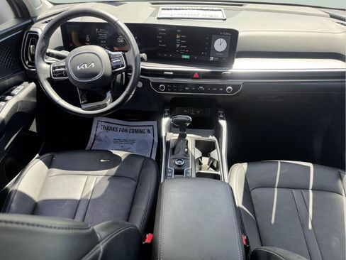 Used 2025 Kia Sorento X-Line EX AWD/4WD image 16