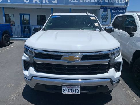 Used 2022 Chevrolet Silverado 1500 LT RWD image 3