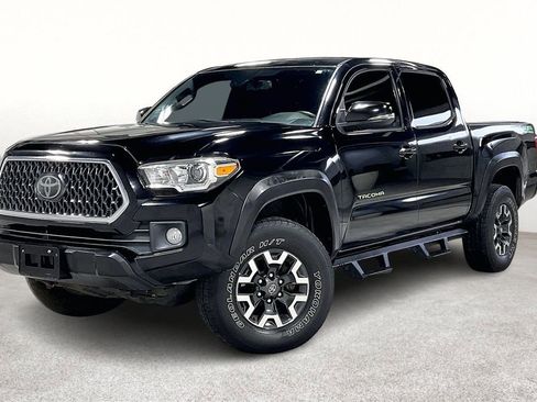 Used 2019 Toyota Tacoma TRD Off-Road image 14