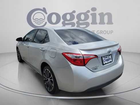 Used 2016 Toyota Corolla S FWD image 2