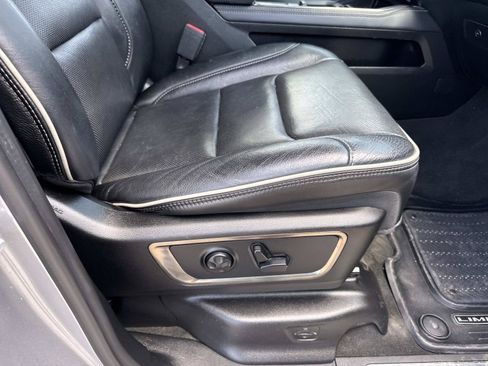 Used 2021 RAM 1500 Limited AWD/4WD image 11