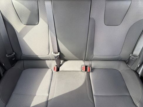 Used 2021 Buick Encore GX Preferred w/ Cold Weather Comfort Package AWD/4WD image 13