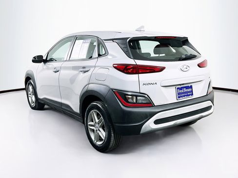 Certified 2022 Hyundai Kona SE image 5