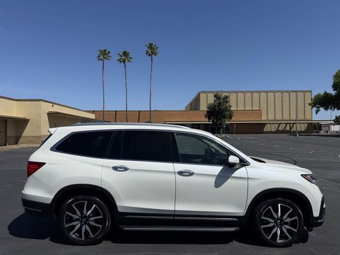 Used 2019 Honda Pilot Elite image 8