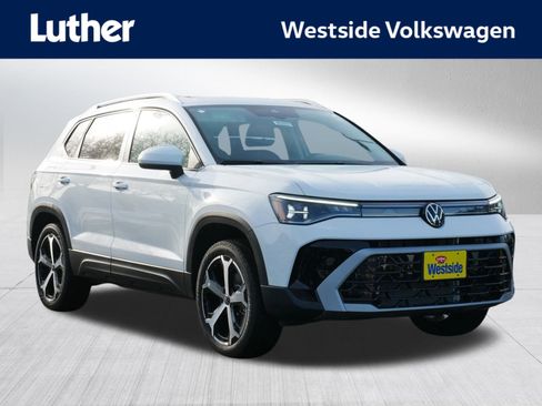 New 2026 Volkswagen Taos SEL image 1