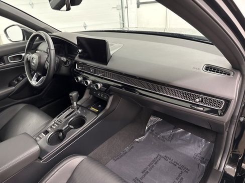 Certified 2023 Honda Civic Sport Touring image 25