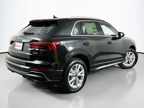 Used 2025 Audi Q3 2.0T Premium w/ Convenience Package image 14
