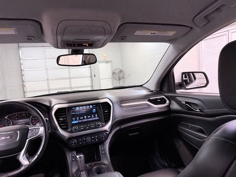 Used 2019 GMC Acadia SLT FWD image 32