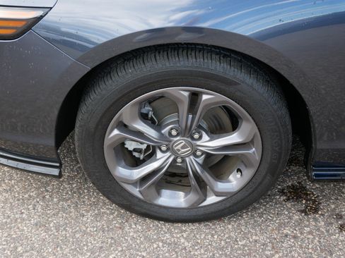 Used 2023 Honda Accord EX-L image 15
