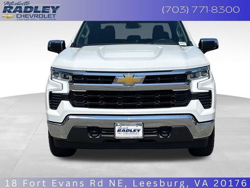 Certified 2024 Chevrolet Silverado 1500 LT AWD/4WD image 9