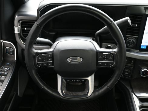 Used 2025 Ford F350 Platinum image 14